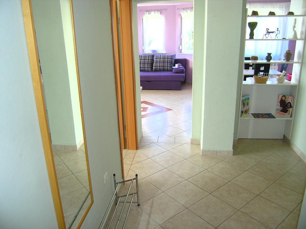 Apartments Ana & Ivan Krk Town Extérieur photo